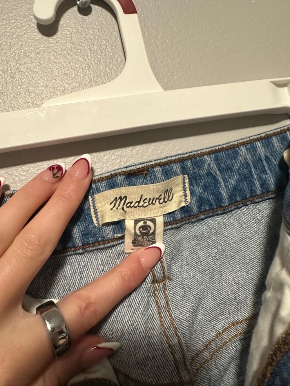 Madewell The Curvy Mid-Rise ’90s Straight Jean Light Wash 31 - Picture 12 of 14